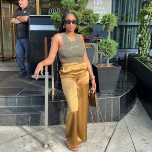 Meet your Posher, Shari